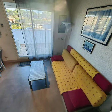 Climatisé Pour 5 Pers Avec Terrasse, à 900m De La Et Parking Privatif - Fr-1-607-66