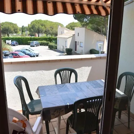 Climatise Pour 5 Pers Avec Terrasse, A 900m De La Et Parking Privatif - Fr-1-607-66 Apartment *